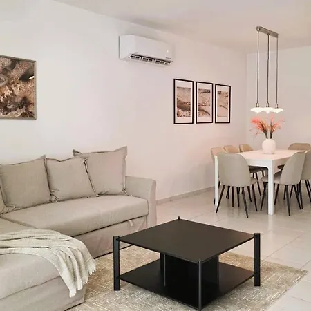 Pineview Heights By Staycom * Paphos