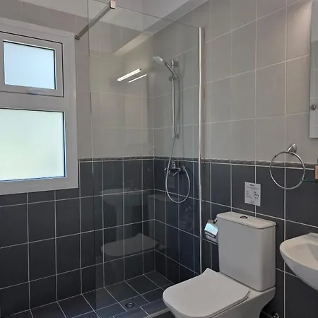 Pineview Heights By Staycom Apartman