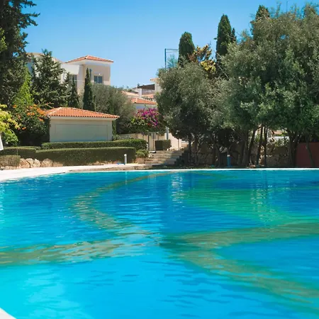 Pineview Heights By Staycom Paphos