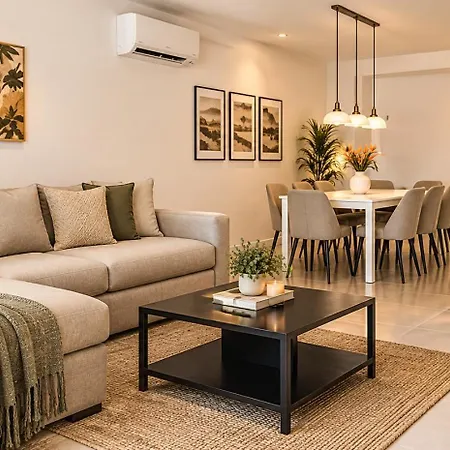 Apartman Pineview Heights By Staycom
