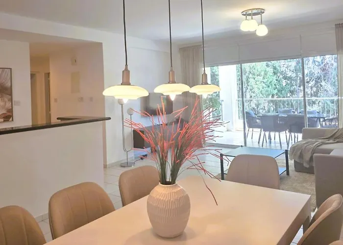 Pineview Heights By Staycom Apartmán *